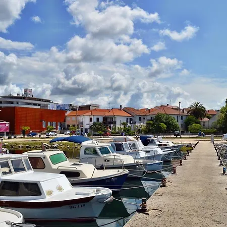 Desa 572 Biograd Na Moru