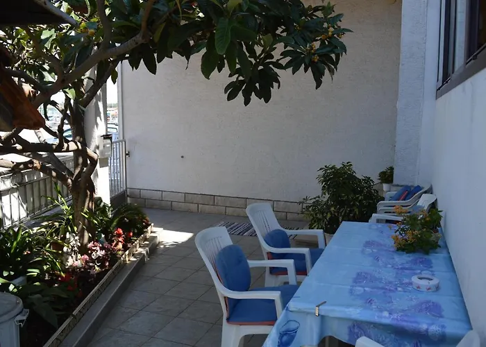 Desa 572 아파트 비오그라드나모루